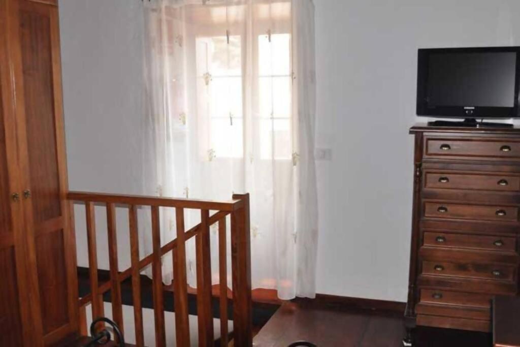 De 1945 Dos Plantas Patio Y Barbacoa Country house