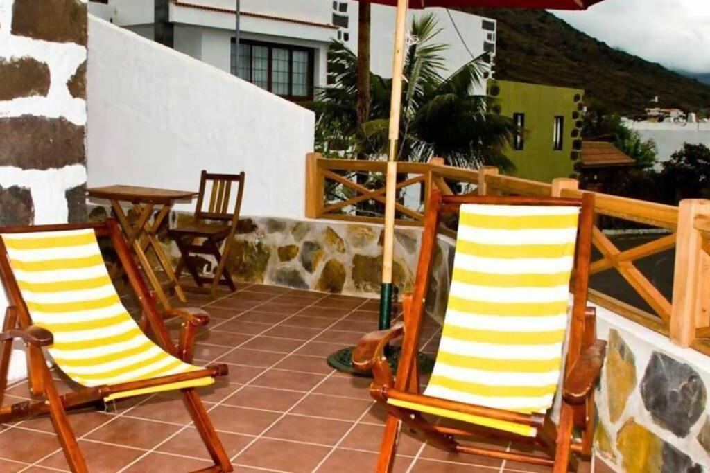 De 1945 Dos Plantas Patio Y Barbacoa