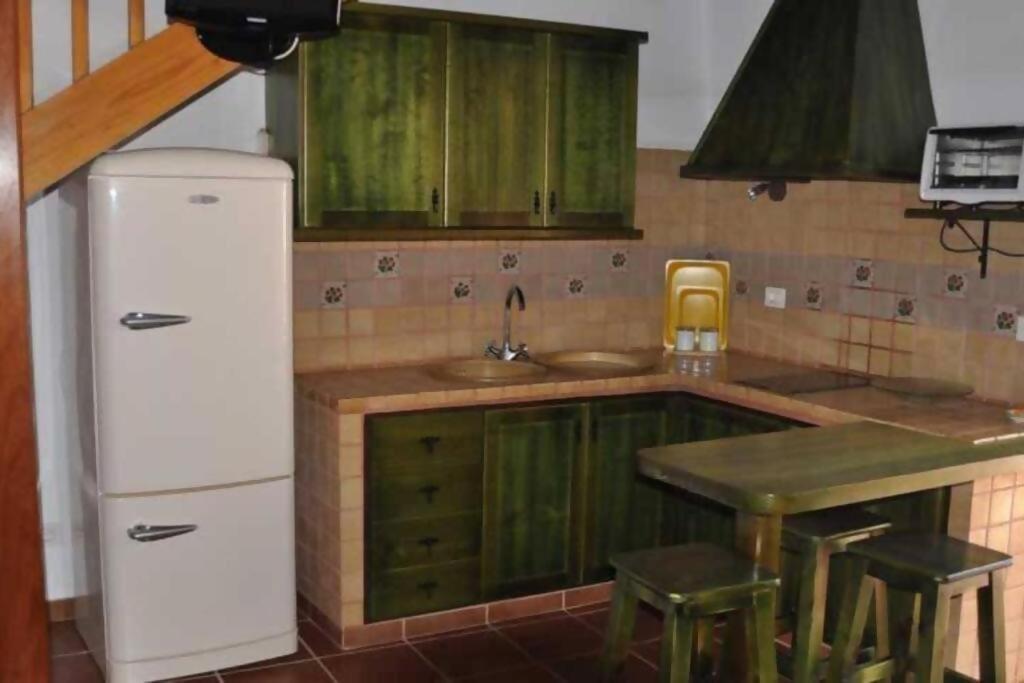 Country house De 1945 Dos Plantas Patio Y Barbacoa